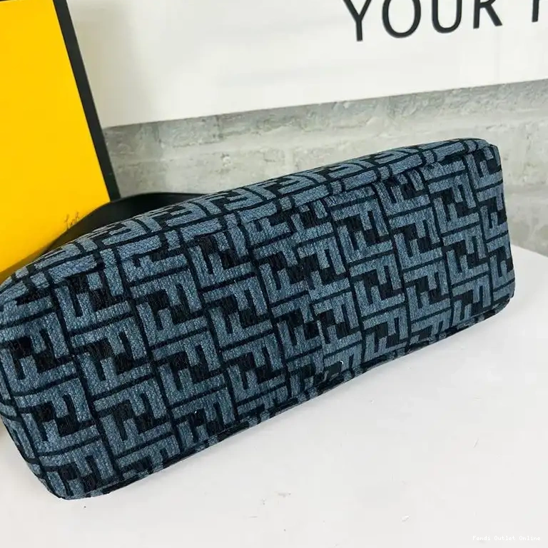 Affordable Fendi Shoulder Blue Fabric Bag Tapestry O'Lock Zip In FF 0412